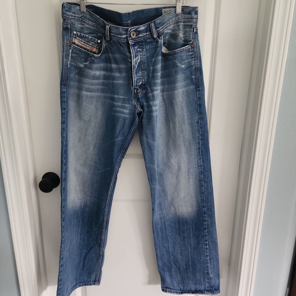 Diesel Kuratt Button Fly Mens Jeans 36X33 Italy Blue Denim Straight Whiskered